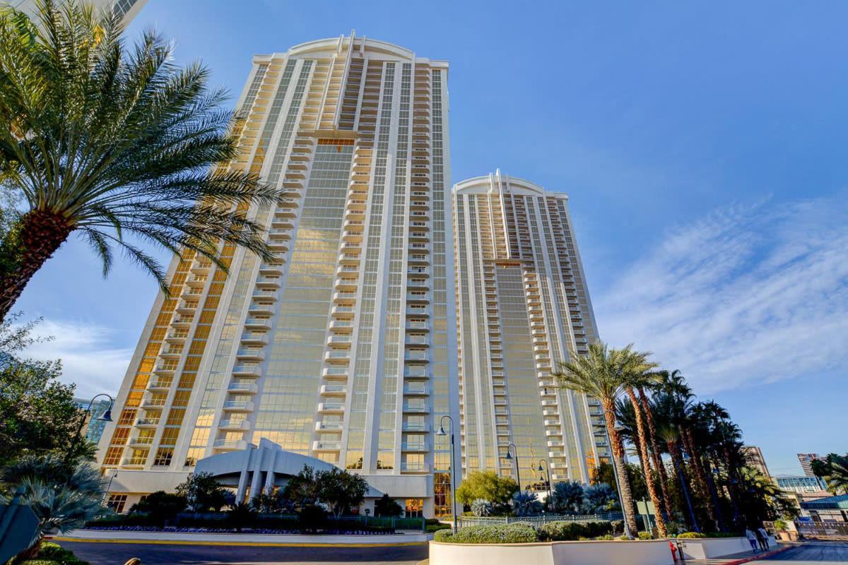 Mgm Signature-30-705 F1 Track & Strip View Balcony Las Vegas Buitenkant foto